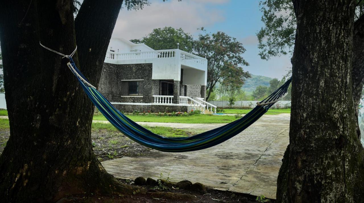 Whispering Woods Villa And Eco Farms Lonavala Exteriör bild